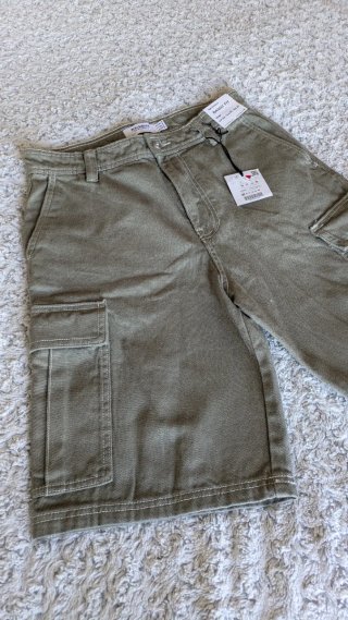 Pantalón corto cargo Pull&Bear verde S