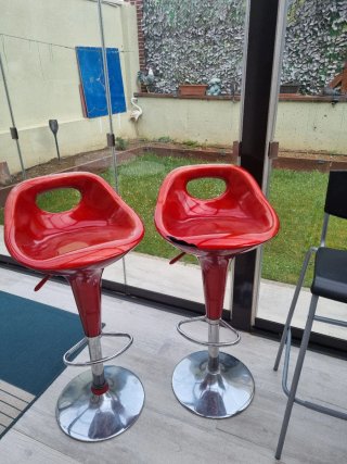 2 Sillas Altas Rojas