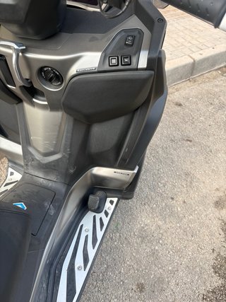 Piaggio MP3 530 Exclusive