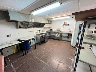 Local comercial en venta en Ciudad de Asís en Alicante