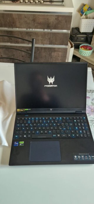 Acer Predator Helios 16