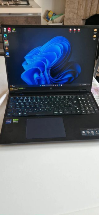 Acer Predator Helios 16