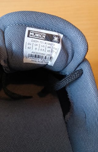 Munich Hombre Talla 42 Negro Granate Sneakers