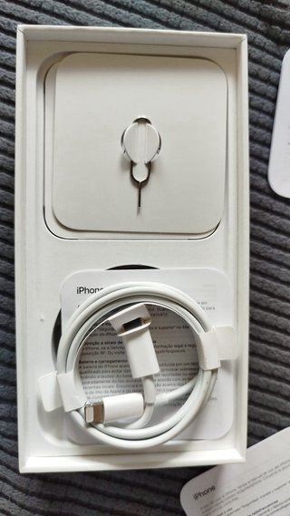 iPhone 13 Blanco - Como Nuevo
