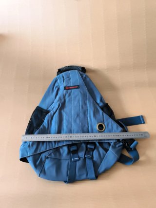 Mochila Converse Nueva. Color azul