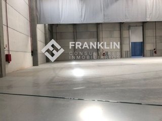 Nave industrial en alquiler en Celrà