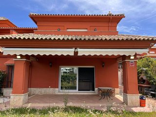 Casa pareada en alquiler en Los Monteros - Bahía de Marbella en Marbella