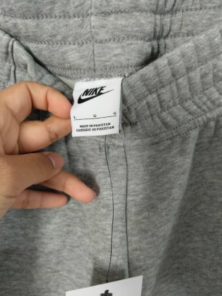 Pantalones Nike Joggers Talla L Gris