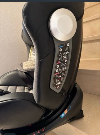 Silla de coche giratoria gris