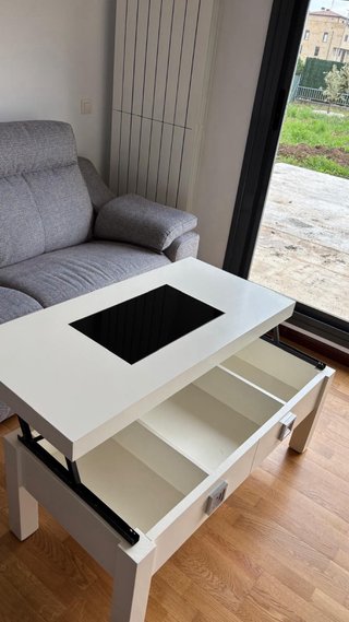 Mueble y mesa salón blanco lacado