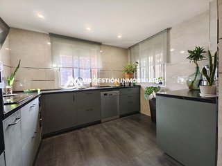 Casa adosada en venta en El Arroyo - La Fuente en Fuenlabrada