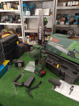 Motosega Oxford 68V 30cm doppia batteria
