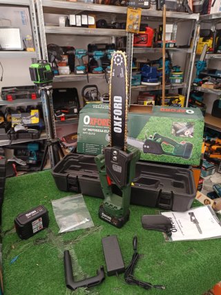 Motosega Oxford 68V 30cm doppia batteria