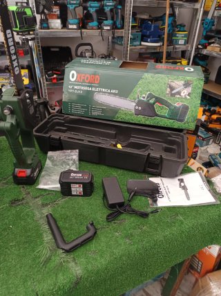 Motosega Oxford 68V 30cm doppia batteria