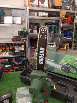 Motosega Oxford 68V 30cm doppia batteria