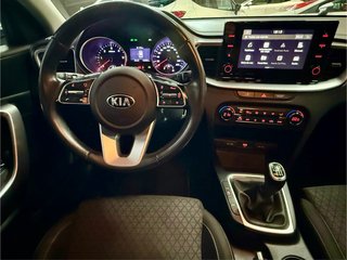 KIA XCeed Diesel Etiqueta C Impecable