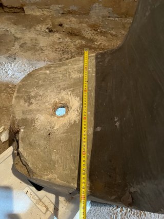 Fregadero cemento de cocina antigua. No pila lavar