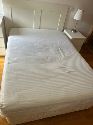 Canapé de madera y colchón 135cm