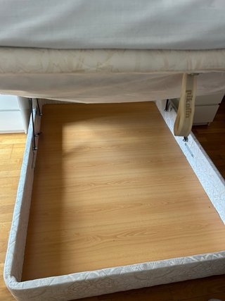 Canapé de madera y colchón 135cm