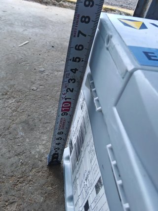 Batería Varta E11 74Ah 680A SLI