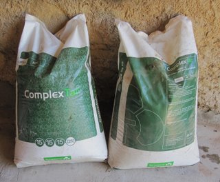 Sacos fertilizante Complex Tar 25 kg