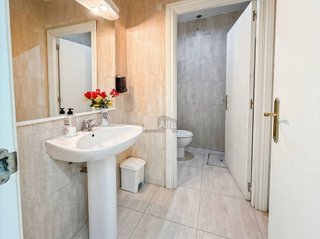 Local comercial en venta en Centro en Alcobendas