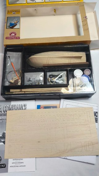 Maqueta barco madera Constructo Pesquero 1:75