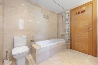 Piso en venta en Elviria en Marbella