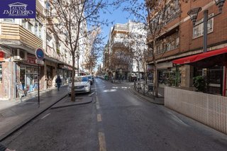 Piso en venta en Camino de Ronda - Rosaleda en Granada