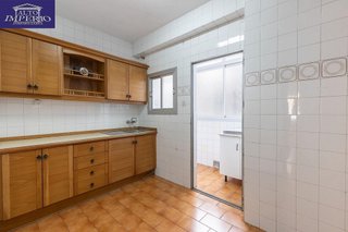 Piso en venta en Camino de Ronda - Rosaleda en Granada