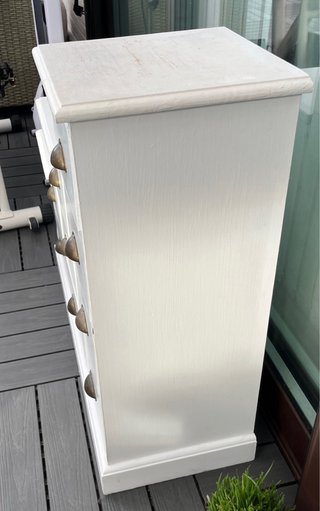 Mueble madera Cajonero Blanco Escalera