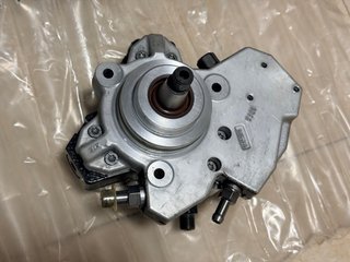 Bomba alta presión Bosch 0 986 437 365 Mercedes ML