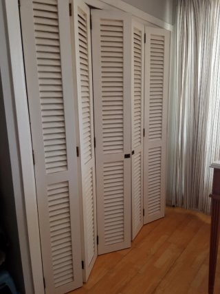 Puerta corredera blanca / Biombo