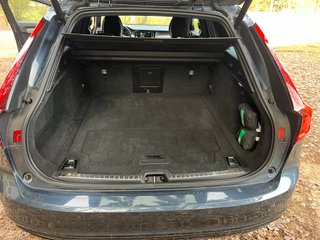 Volvo V90 RDesign B4D MHEV 197 cv Muchos Extras 21