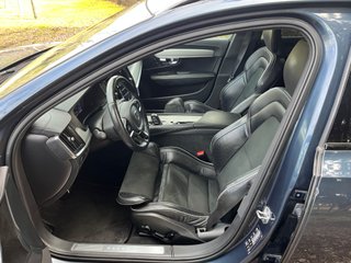 Volvo V90 RDesign B4D MHEV 197 cv Muchos Extras 21