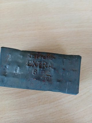 Set punzoni lettere in resistente ghisa vintage