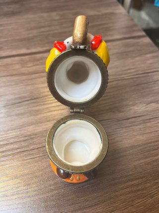 Caja porcelana payaso saxofonista