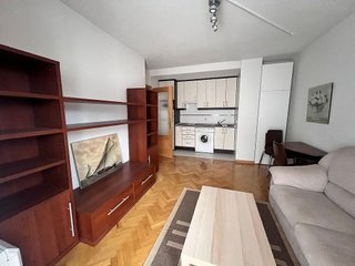 Piso en alquiler en Berruguete en Madrid