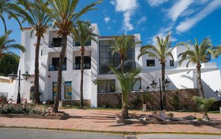 Local comercial en alquiler en Almijara - Capistrano - Cueva de Nerja en Nerja