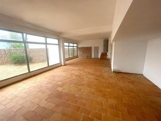 Local comercial en alquiler en Almijara - Capistrano - Cueva de Nerja en Nerja