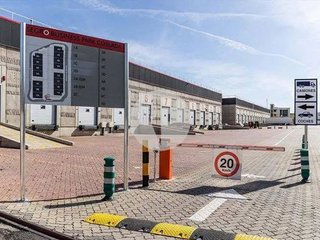 Nave industrial en alquiler en El Barral Ferial en Coslada
