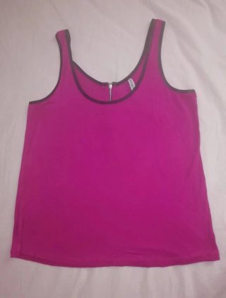 Camiseta tirantes Stradivarius Talla L