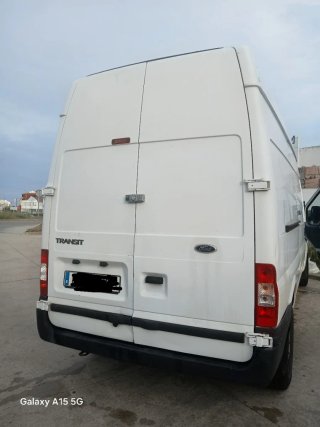 Ford Transit 2010