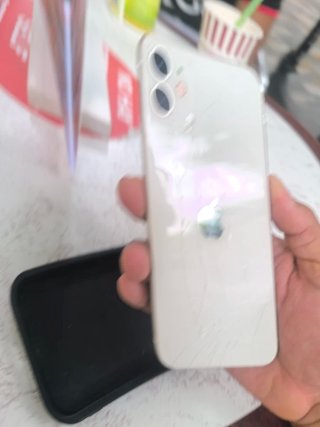 iPhone 11 Apple