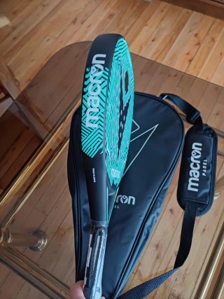 Pala Pádel Macron Poseidon Premium