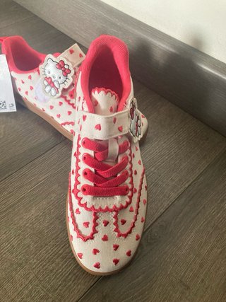 Zapatillas Hello Kitty H&M Talla 33