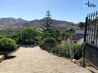 Casa en venta en Álora