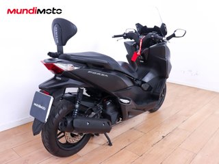 HONDA FORZA 125