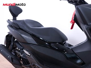 HONDA FORZA 125