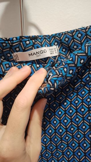 Pantalones Mango rectos estampado